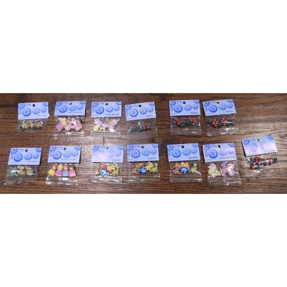 Dress it Up Disney Star Wars Harry Potter Button Lot of 35 New in Bags - Picture 3 of 3